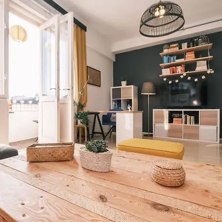 T22 Homey Appartement Boedapest